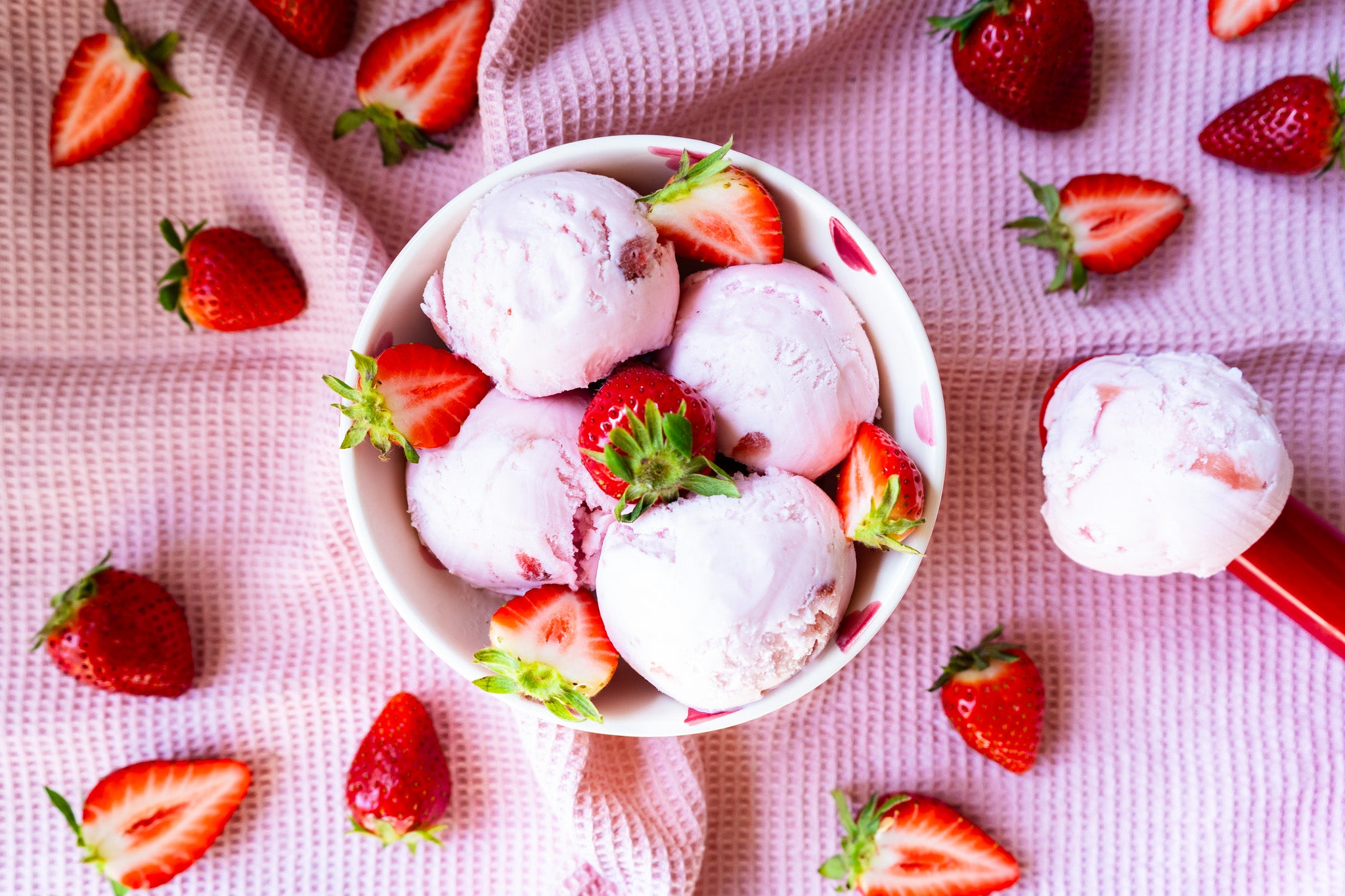 Strawberry ice cream
